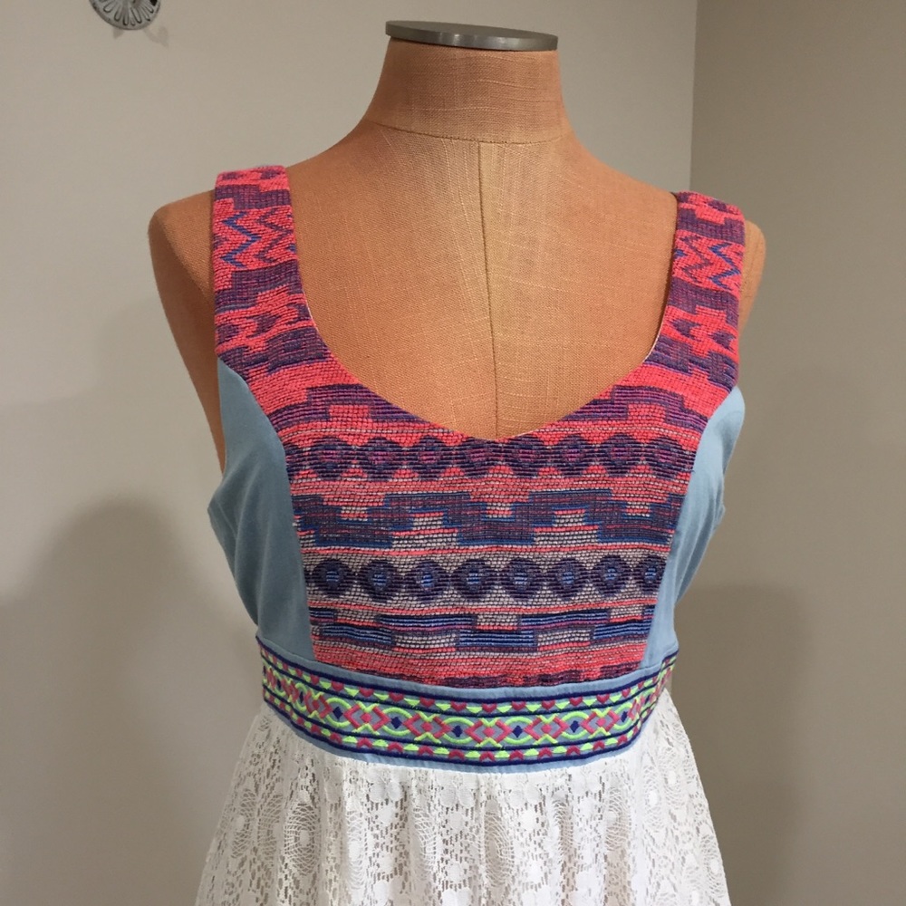 F l y i n g  T o m a t o • summer dress